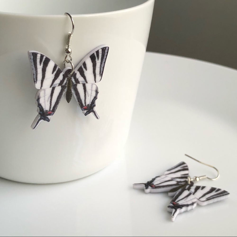 NEW Acrylic Black and White Butterfly Earrings
